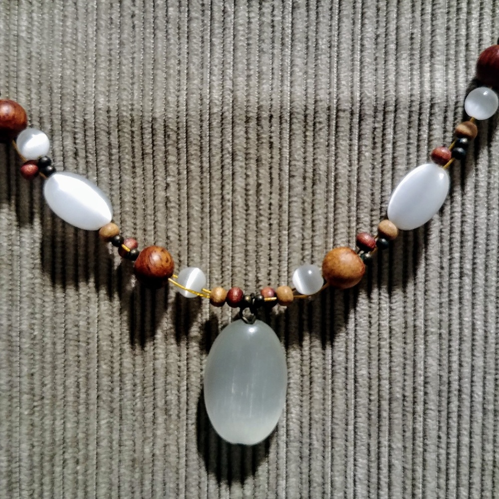Pearlized Pendant & Wood Bead Necklace